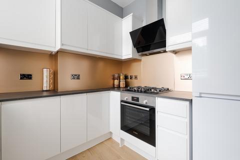 Flat 2, 35 Agate Road, London, W6 0AL