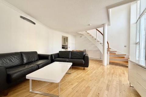 2 bedroom apartment to rent, Princes Court, SE16