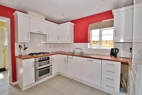 2 Cranberry Road, Witney, OX28 1AE