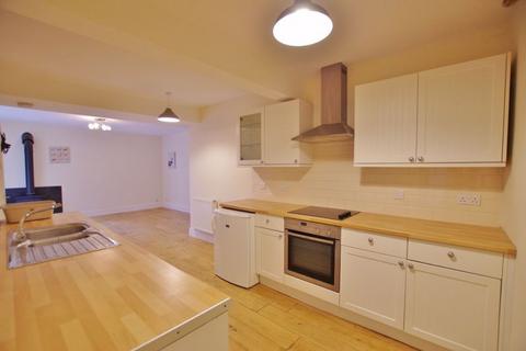 1 Globe Mews Queen Street, Lynton, EX35 6AA