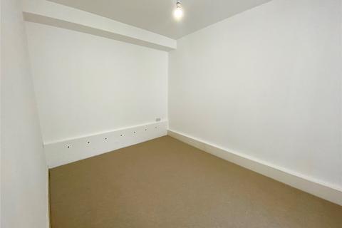 1 bedroom apartment to rent, Fore Street, Chard, Somerset, TA20