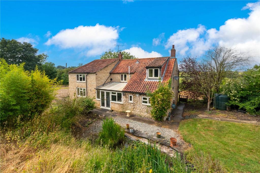 Newton, Sleaford, Lincolnshire, NG34 3 bed detached house for sale £