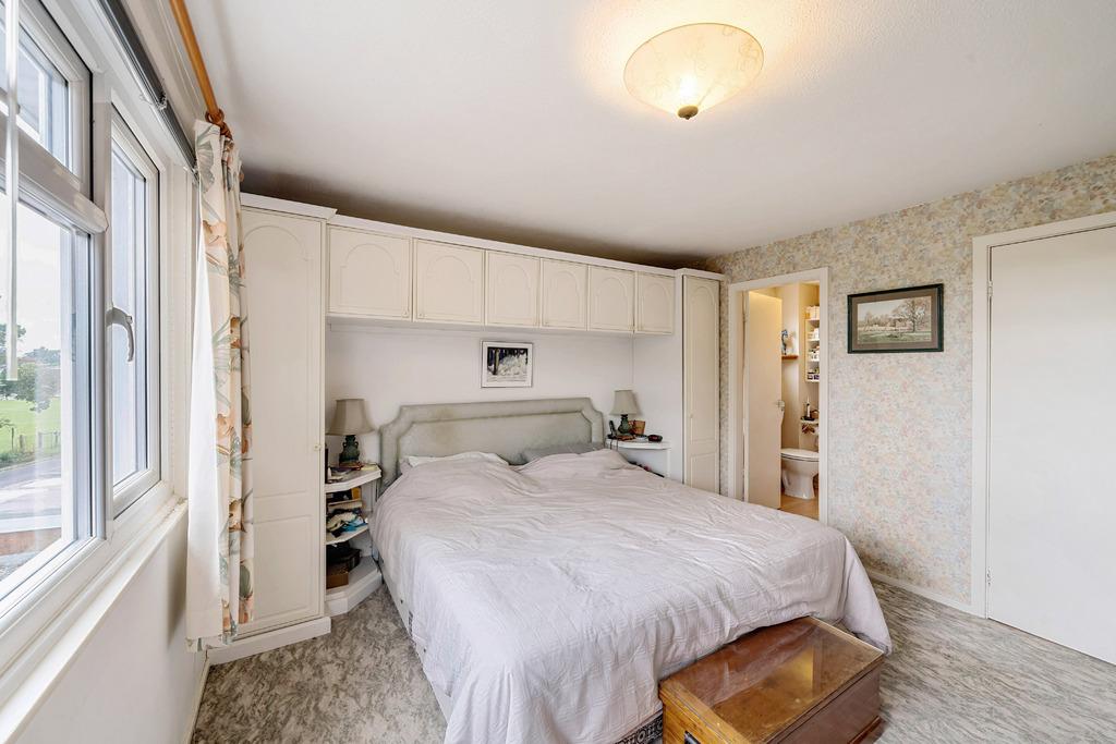 Master Bedroom &amp; En-suite