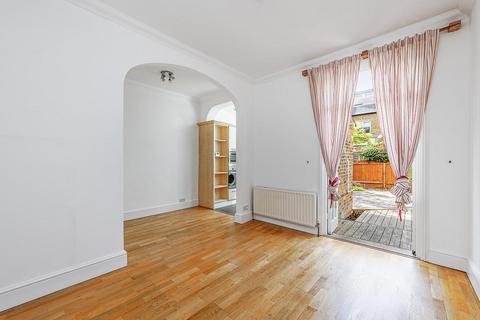 3 bedroom terraced house to rent, Salisbury Road, Ealing, London, W13 9TT