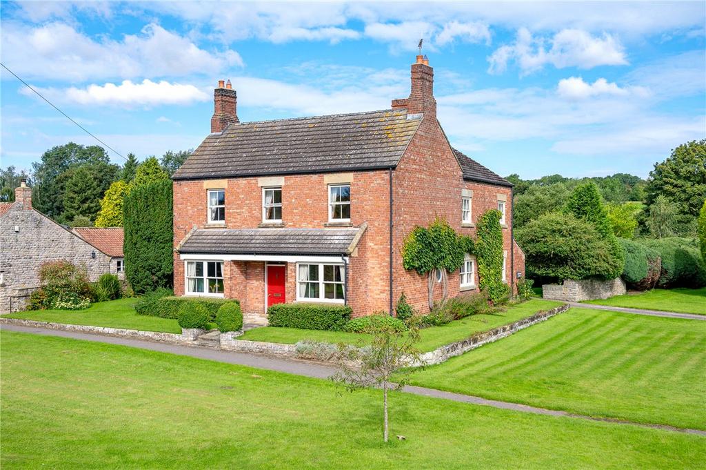 Marton, Sinnington, York, YO62 4 bed detached house for sale - £875,000