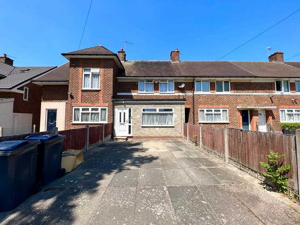 Yardley, Birmingham B25 3 bed terraced house for sale £220,000
