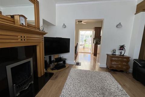 3 bedroom semi-detached house for sale, Goathland Road, Sheffield, S13 7RS