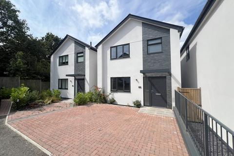 4 bedroom detached house for sale, Oakdale , Poole, BH15