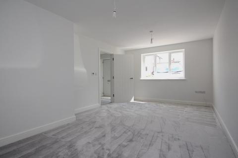 4 bedroom detached house for sale, Oakdale , Poole, BH15