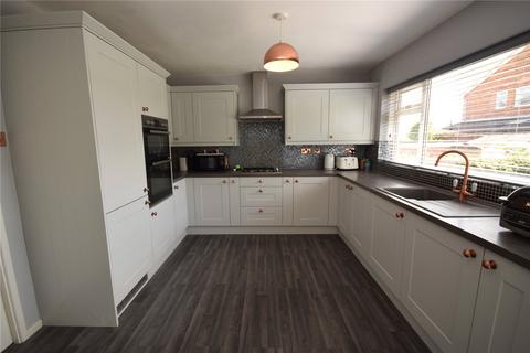 3 bedroom semi-detached house for sale - Grey Street, Wakefield, West Yorkshire