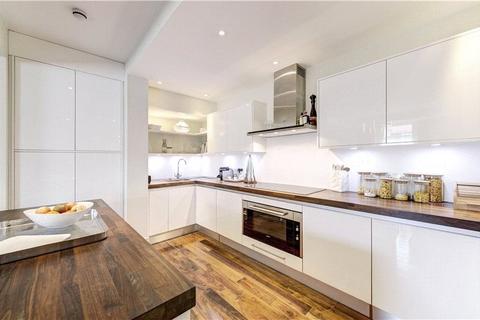 3 bedroom apartment for sale, St. James's Chambers, Ryder Street, London, SW1Y