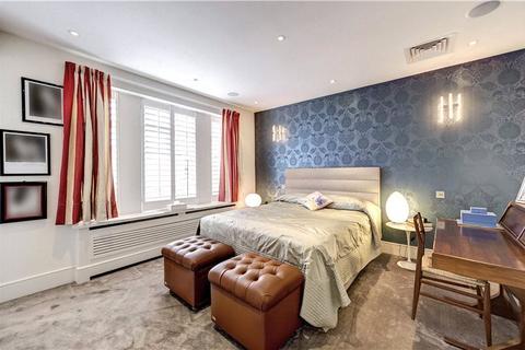 3 bedroom apartment for sale, St. James's Chambers, Ryder Street, London, SW1Y