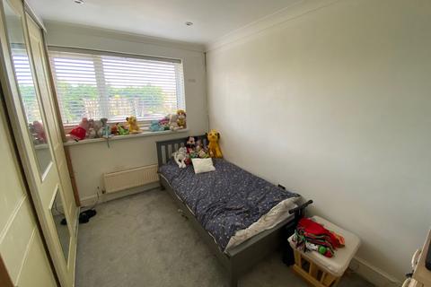20 Burrs Way, Corringham, Stanford-le-hope, SS17 9DE