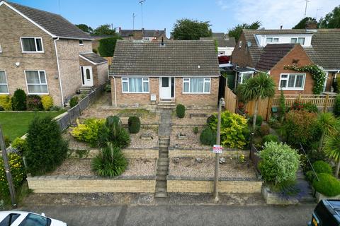 44 Hillside Crescent, Weldon, Corby, NN17 3HG