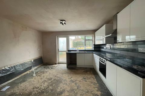 44 Hillside Crescent, Weldon, Corby, NN17 3HG