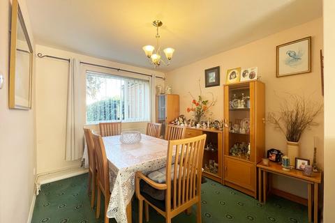 3 bedroom semi-detached house for sale - Shetland Way, Corby, NN17