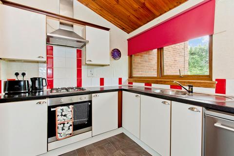 6 Meadowview Drive, Inchture, Perth, PH14 9RQ