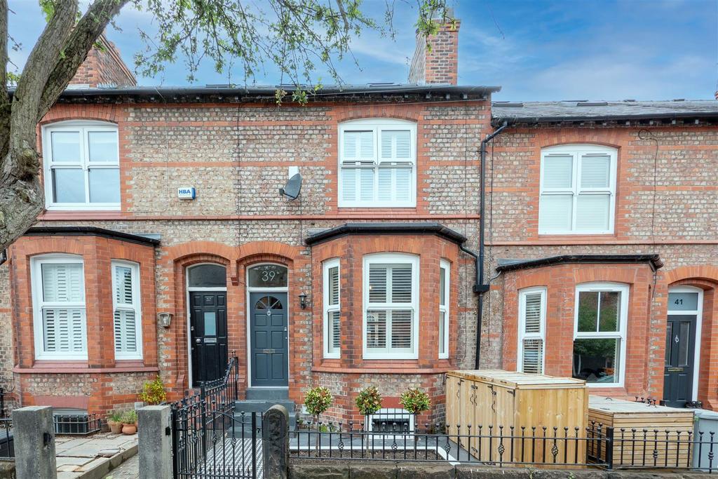 Hawthorn Road, Hale, Altrincham 3 bed terraced house for sale £650,000