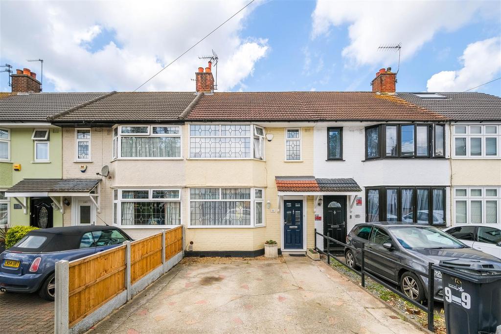 Highfield Road, Woodford Green 3 bed house for sale £485,000