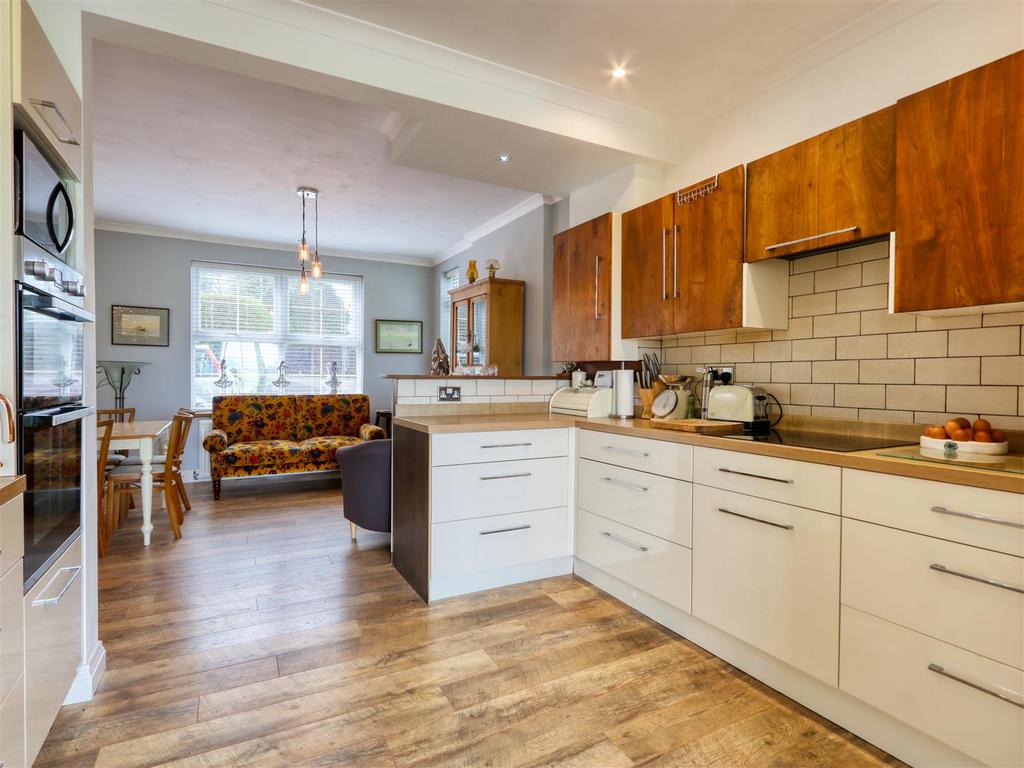Kitchen family room