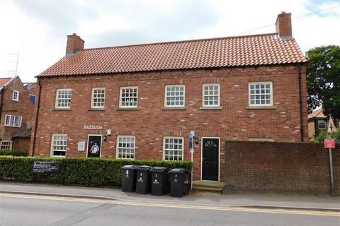 undefined, Market Place, Bawtry, Doncaster, DN10 6JL