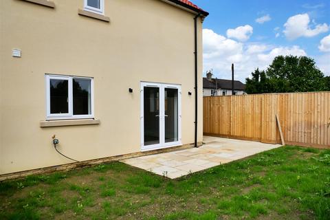 3 bedroom semi-detached house for sale, The Pippin, Calne