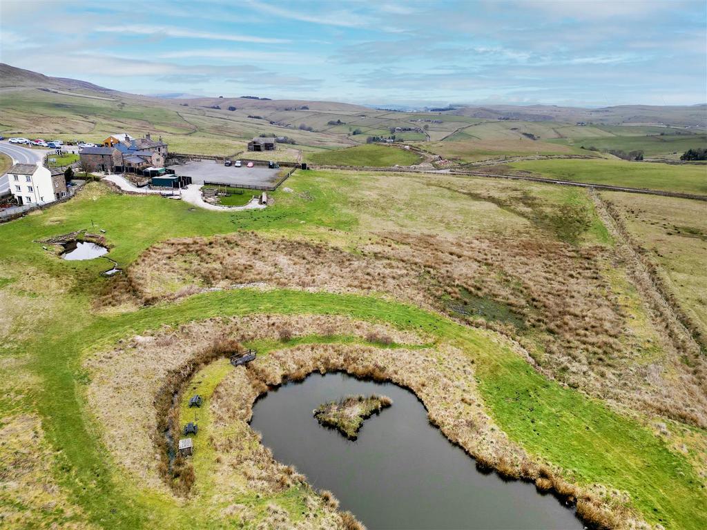 Leek Road, Buxton SK17 5 bed detached house for sale £1,100,000