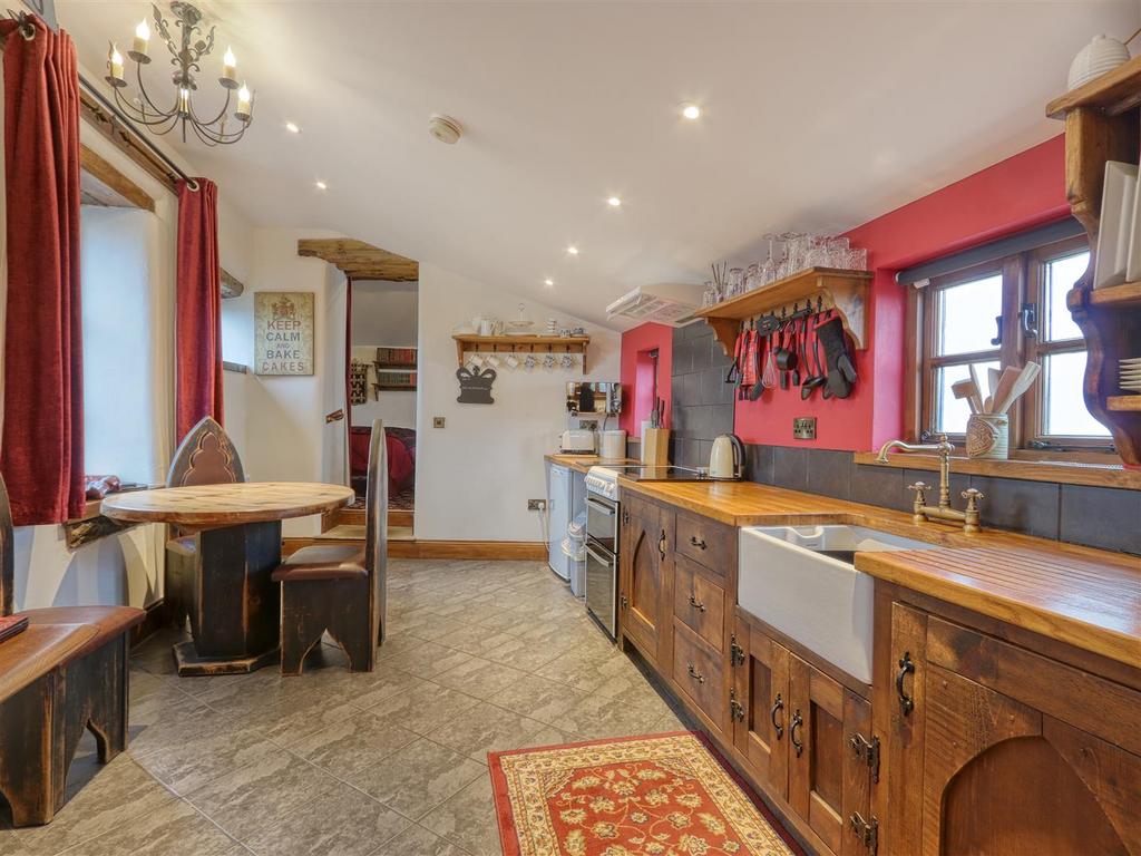 The Keep - Dining Kitchen