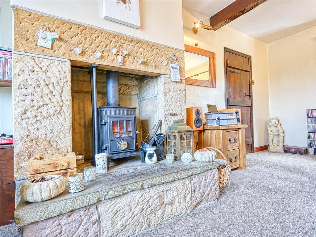 Lounge - log burner