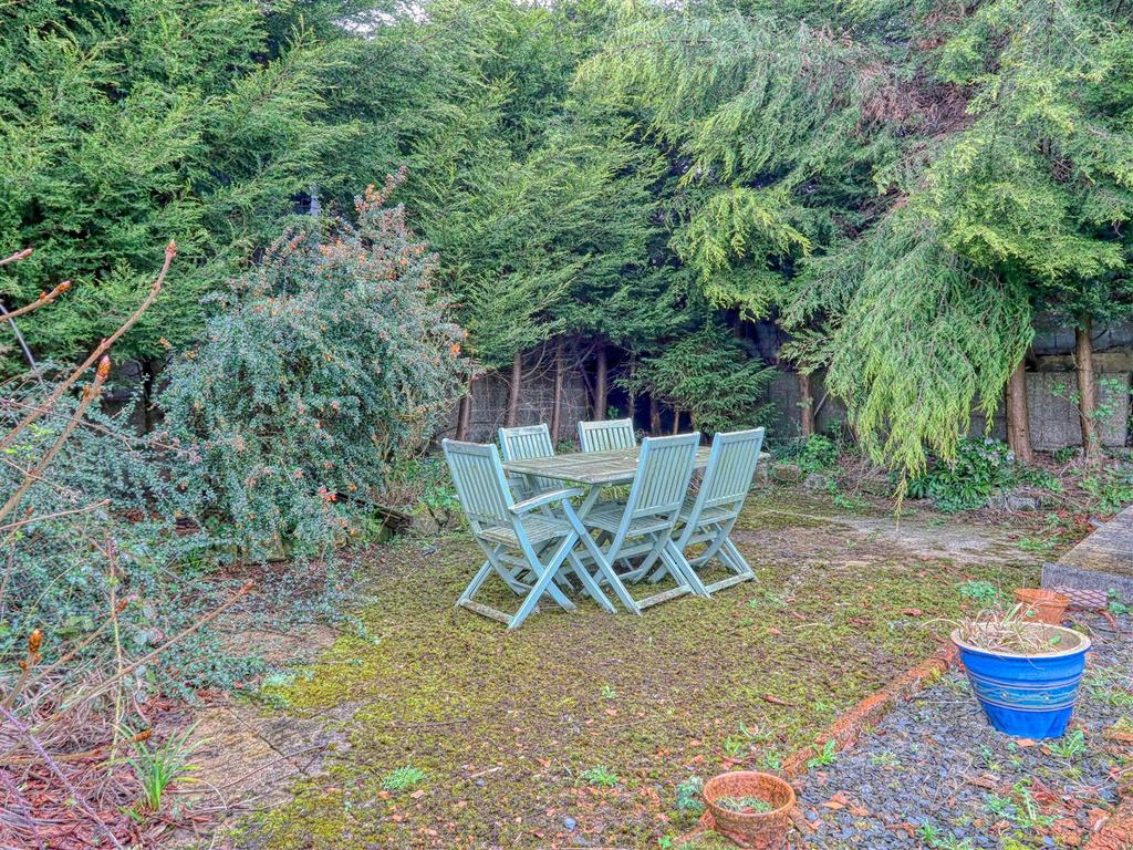 Rear garden