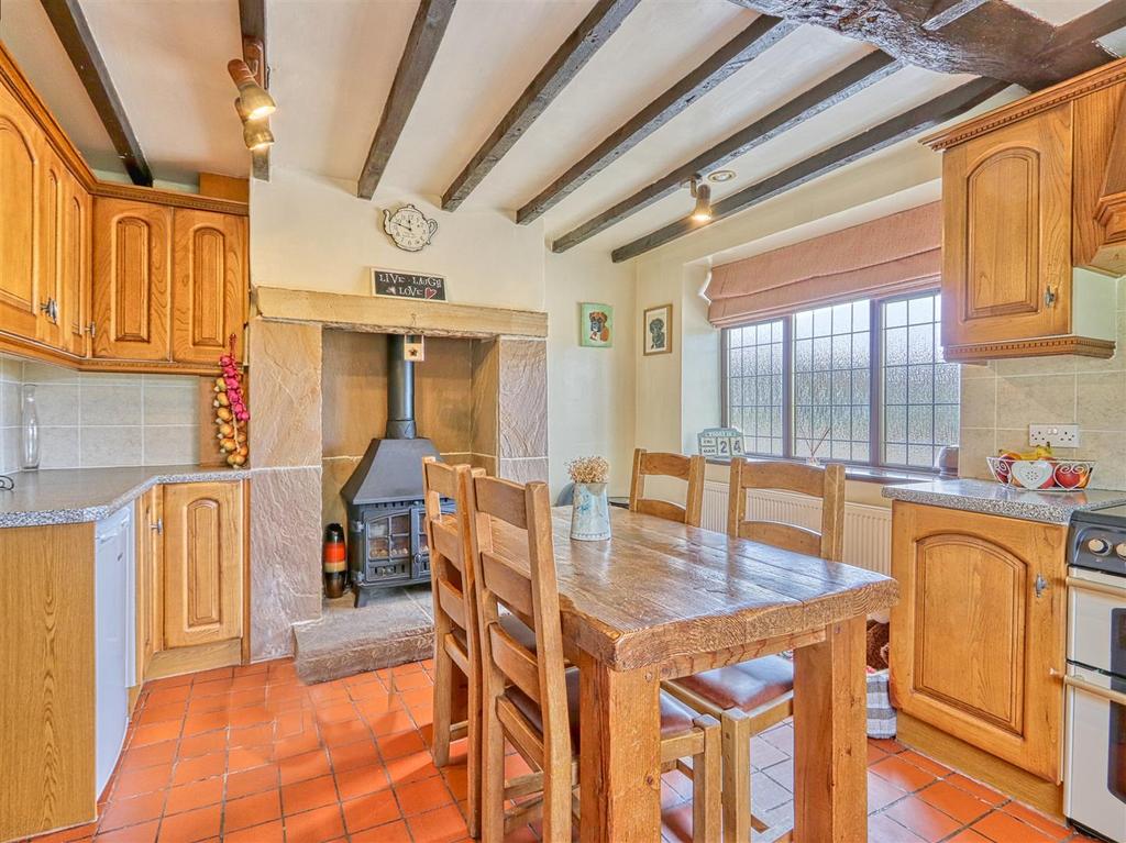 Kitchen diner