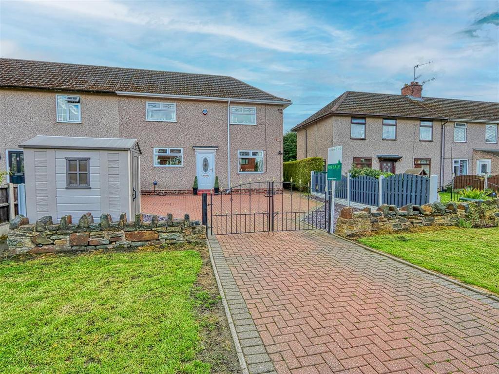 Station Road, Chesterfield S43 3 bed end of terrace house for sale £