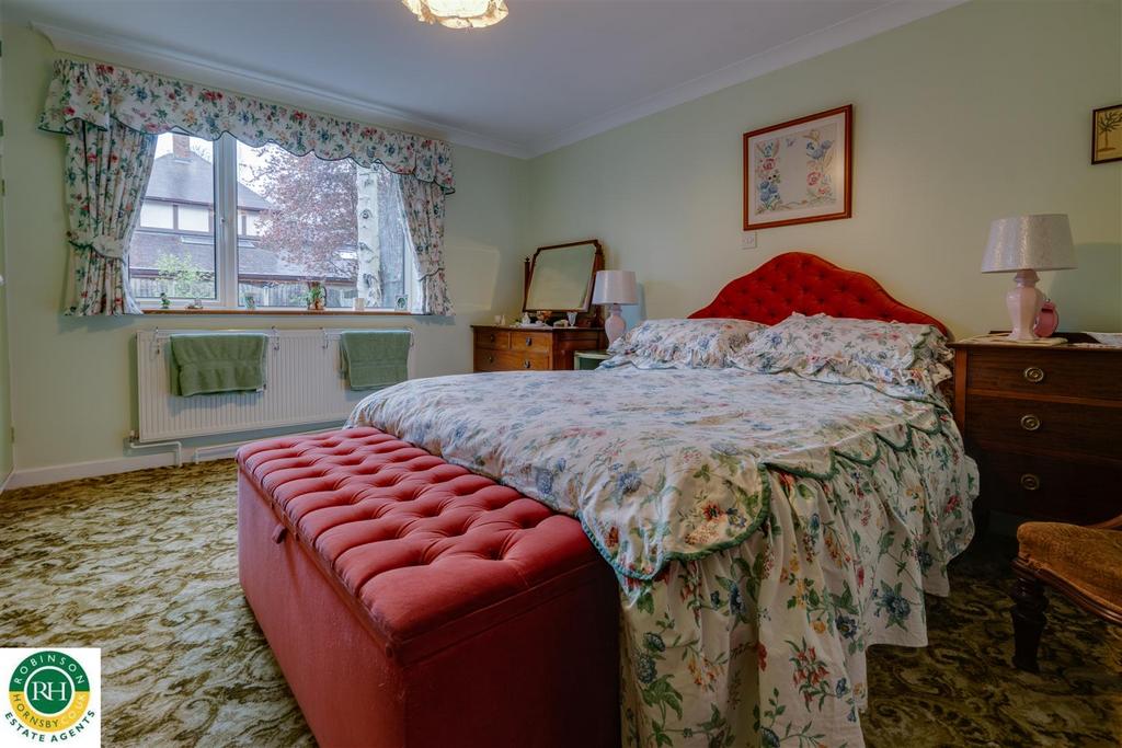 Bedroom 2-1.jpg
