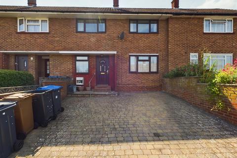 28 Brockham Crescent, New Addington, Croydon, CR0 0PP