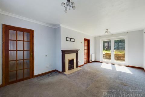 28 Brockham Crescent, New Addington, Croydon, CR0 0PP