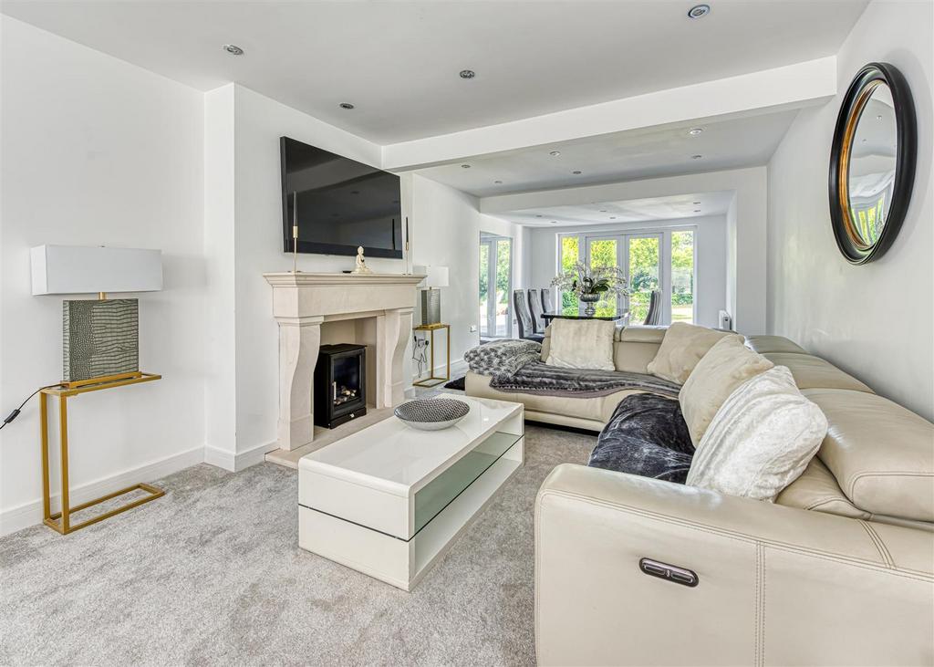 14 Lothians Road-reception JUN23.jpg