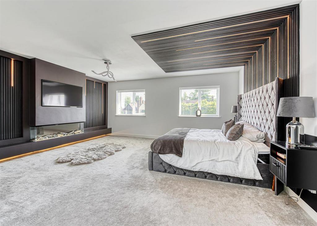 14 Lothians Road-bed1a JUN23.jpg
