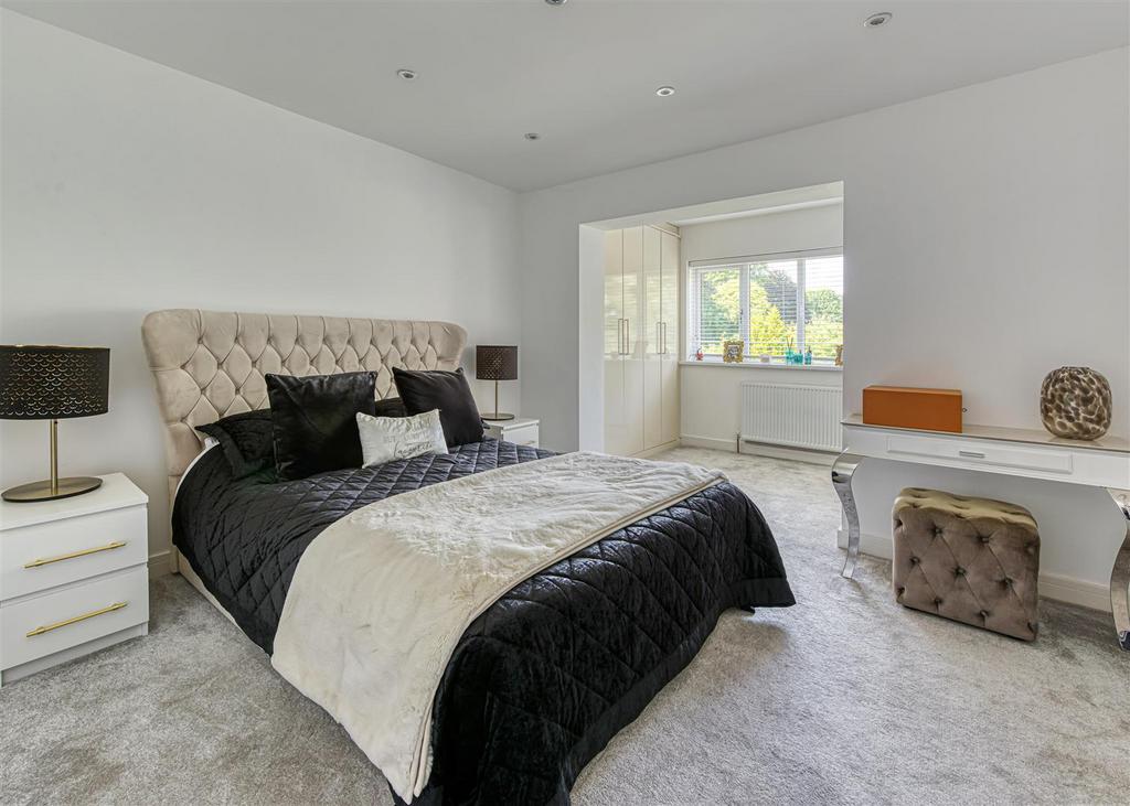 14 Lothians Road-bed2a JUN23.jpg