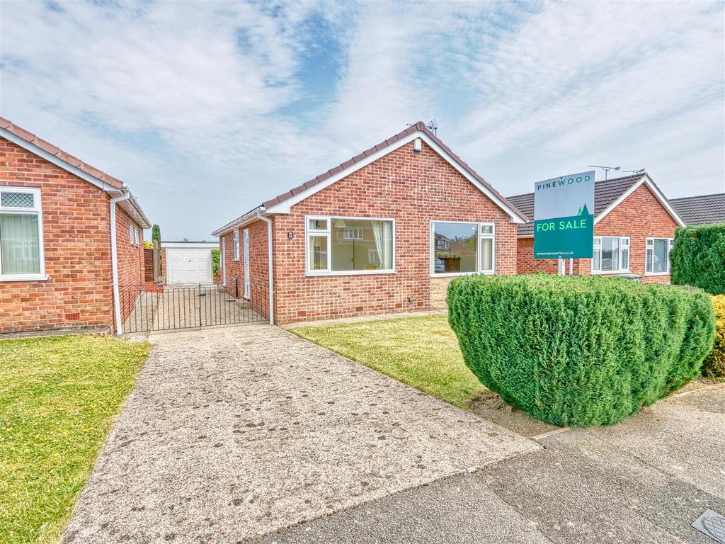 Elvaston Road, Chesterfield S42 2 bed bungalow for sale £240,000
