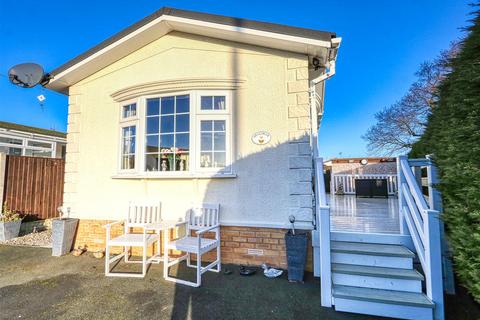 2 bedroom detached bungalow for sale, Millfield Park, Chesterfield S42