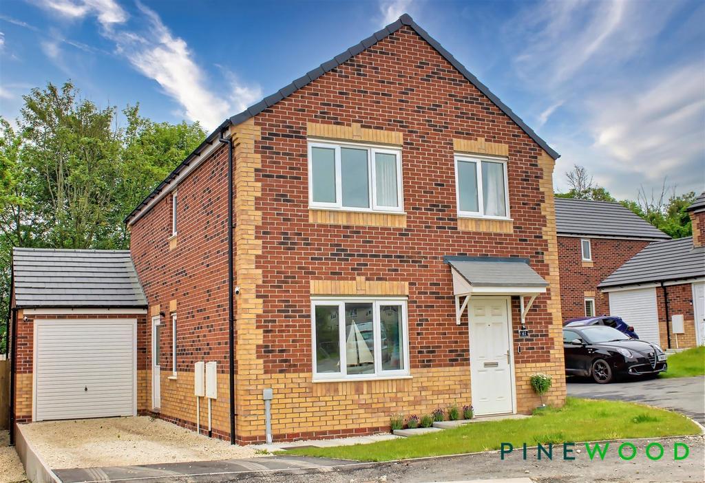 Rosewood Avenue, Chesterfield S44 4 bed detached house for sale £279,995