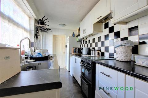57 Queens Road, Hodthorpe, Worksop, S80 4UW