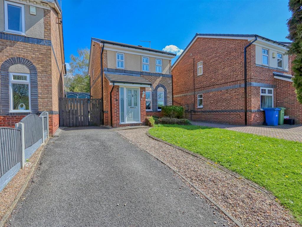 Herriot Drive, Chesterfield S40 3 bed detached house for sale £225,000