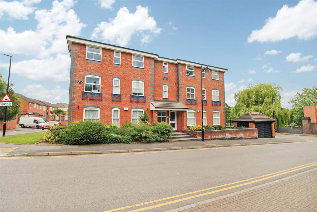 Drapers Field, Canal Basin, Coventry... 1 bed apartment £775 pcm (£