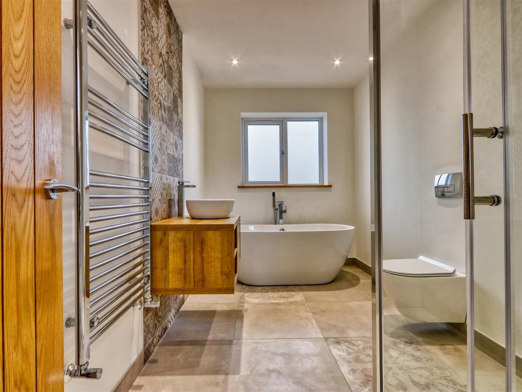 Family bathroom