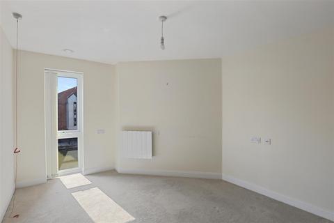 1 bedroom apartment for sale, Llanthony Place, St Ann Way, Gloucester, GL2 5GQ