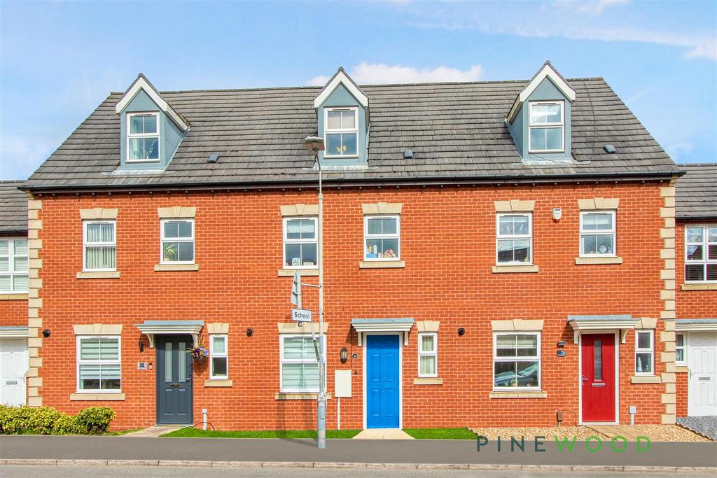 Thoresby Road, Mansfield NG19 4 bed townhouse for sale £200,000