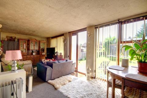 38 Battleton Road, Evesham, WR11 1HW