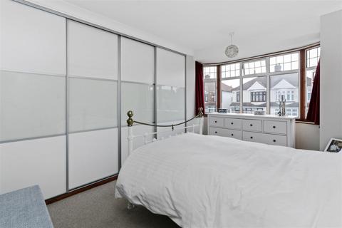 201 Brampton Road, Bexleyheath, DA7 4SR