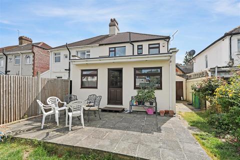 201 Brampton Road, Bexleyheath, DA7 4SR